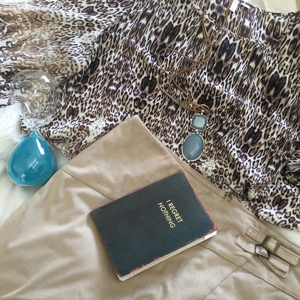 Leopard print top